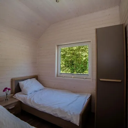 10 W Skali Beauforta Lodge Rusinowo (Slawno)